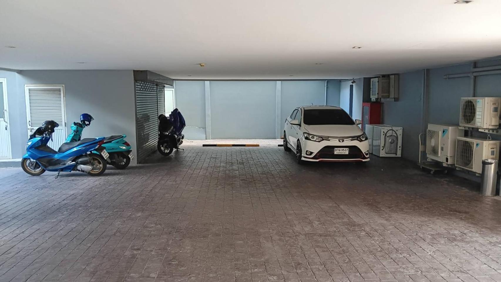 J Residence Thonglor 8 Bangkok Eksteriør bilde