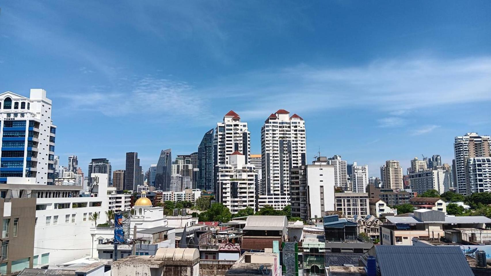J Residence Thonglor 8 Bangkok Eksteriør bilde