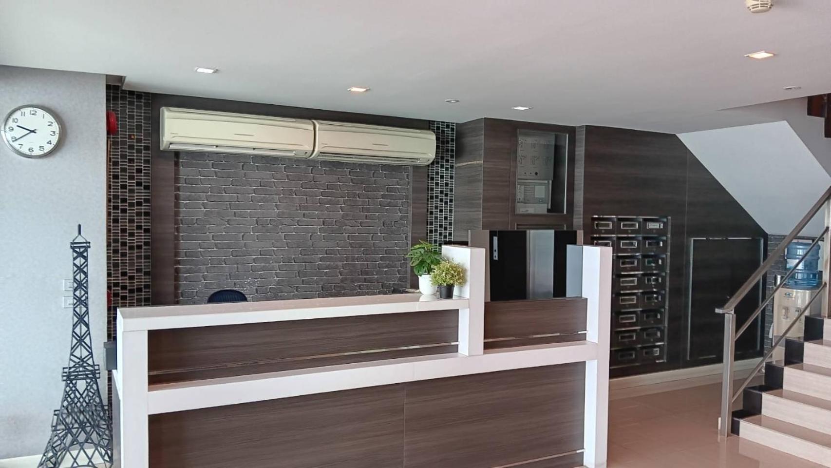 J Residence Thonglor 8 Bangkok Eksteriør bilde
